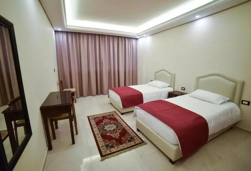 هتل Al Jawhara Suites