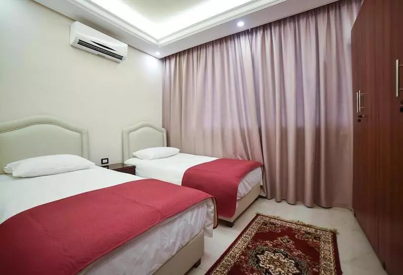 هتل Al Jawhara Suites