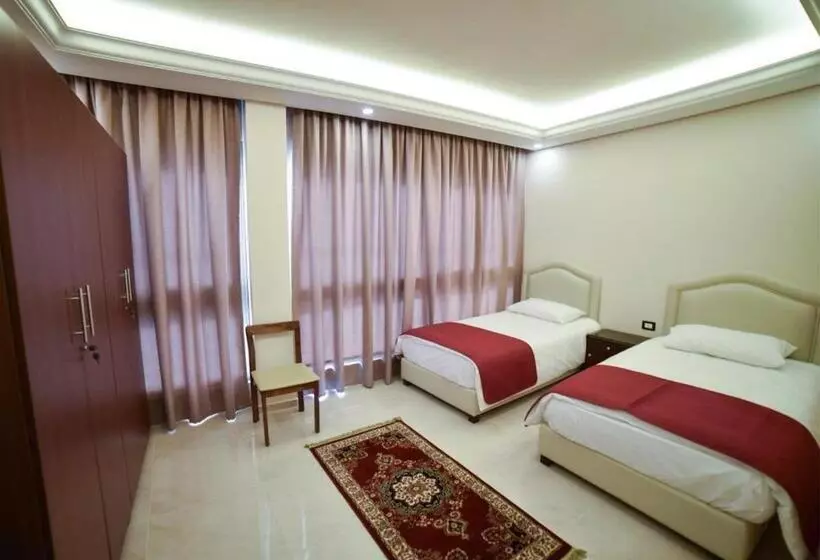 هتل Al Jawhara Suites