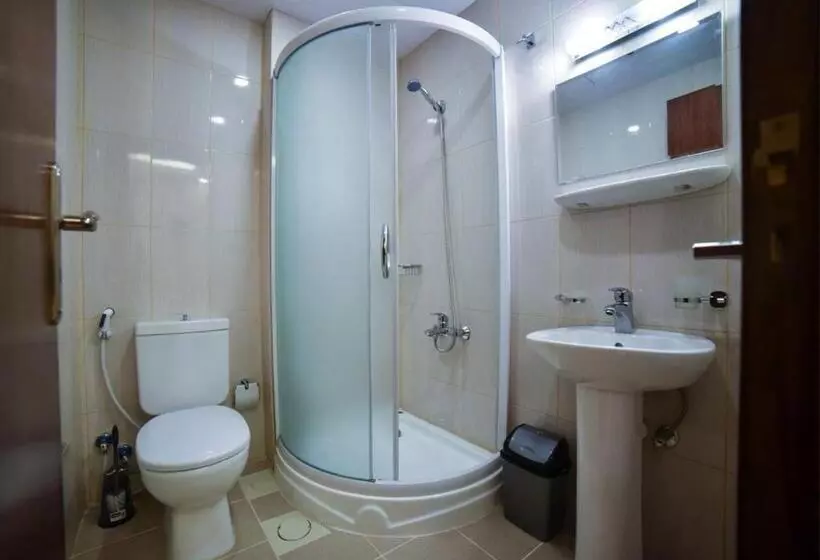 هتل Al Jawhara Suites