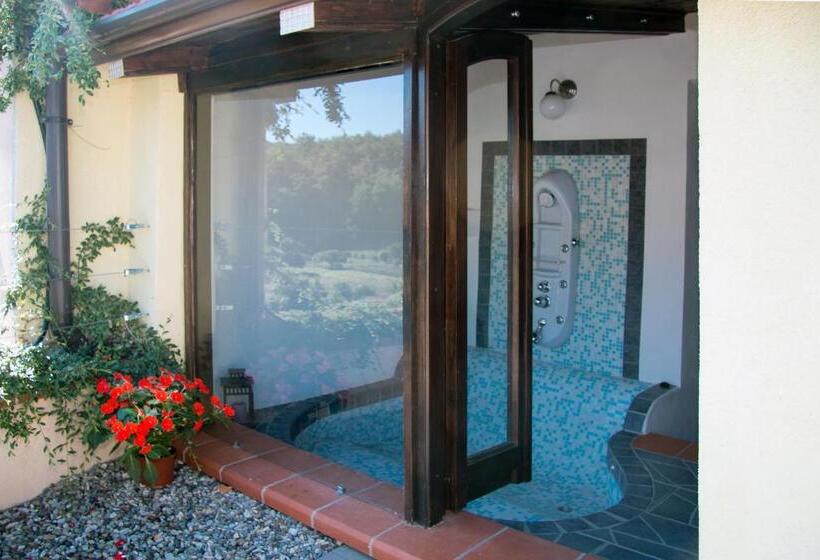 Отель Bike Resort Overland