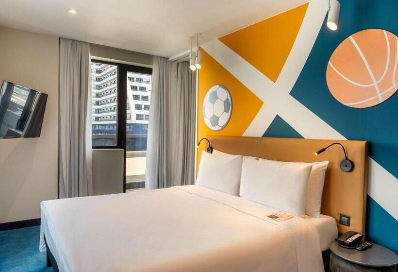 هتل Ibis Styles Batumi