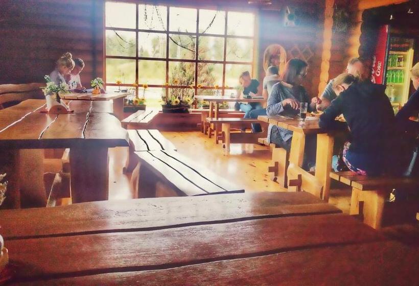 Pas Medžiotoją Motelis