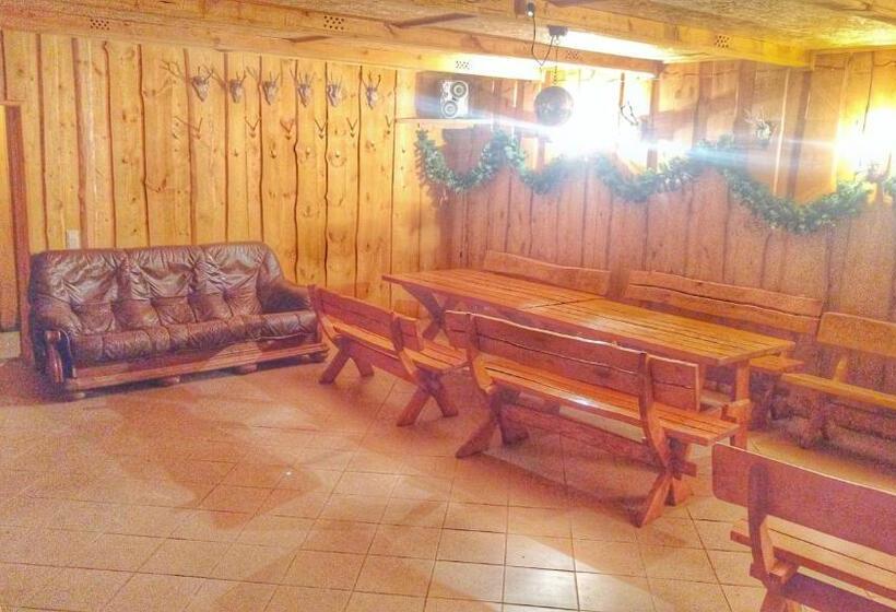 Pas Medžiotoją Motelis