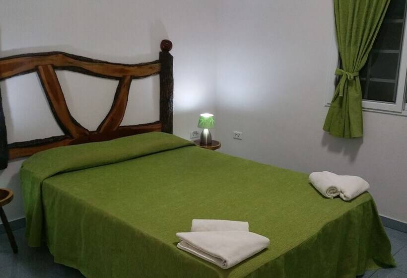 پانسیون Casa Guanaba's Nest