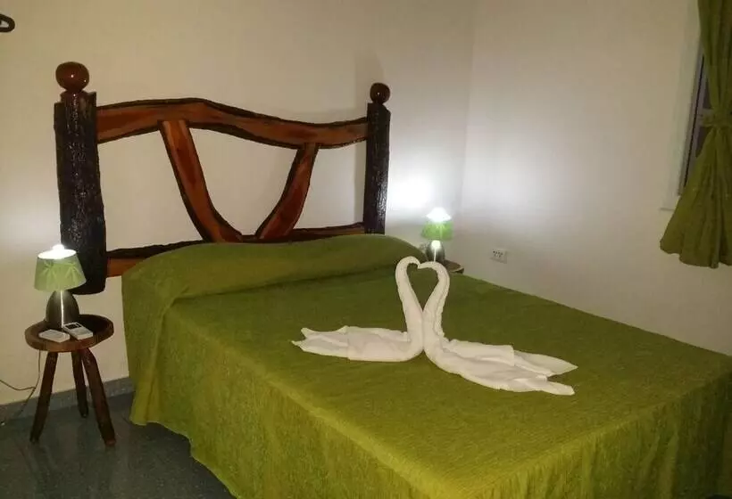 ペンション Casa Guanaba's Nest