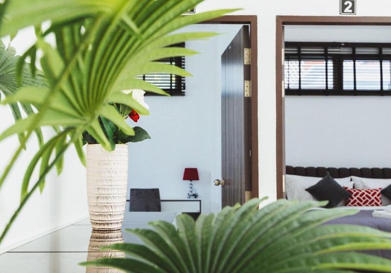 Hotel Baan Nern Khao Resort Pattaya