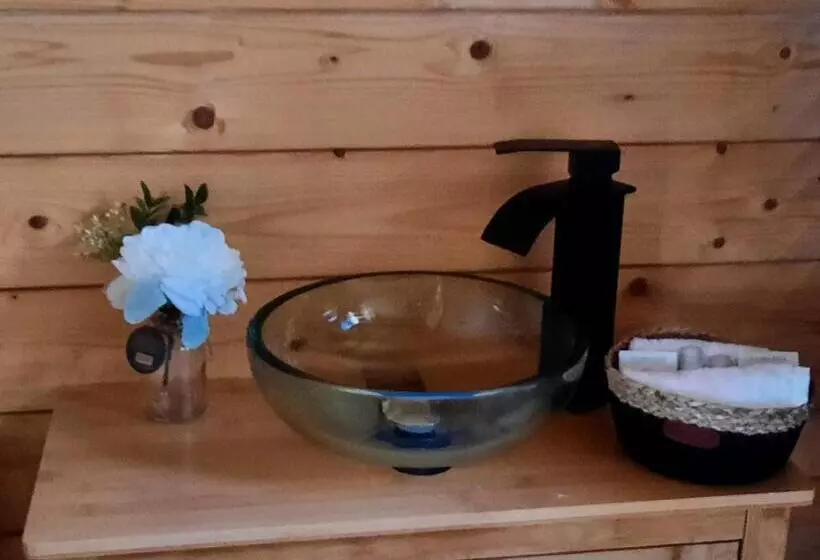 هتل Chalets Chomoni