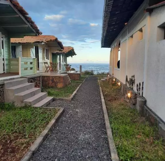 هتل Chalets Chomoni