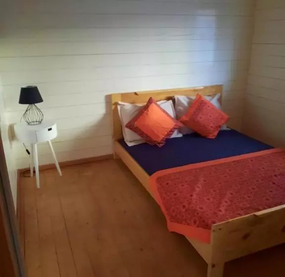 هتل Chalets Chomoni