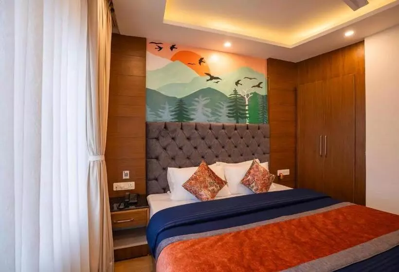 هتل Shalom Backpackers Mussoorie