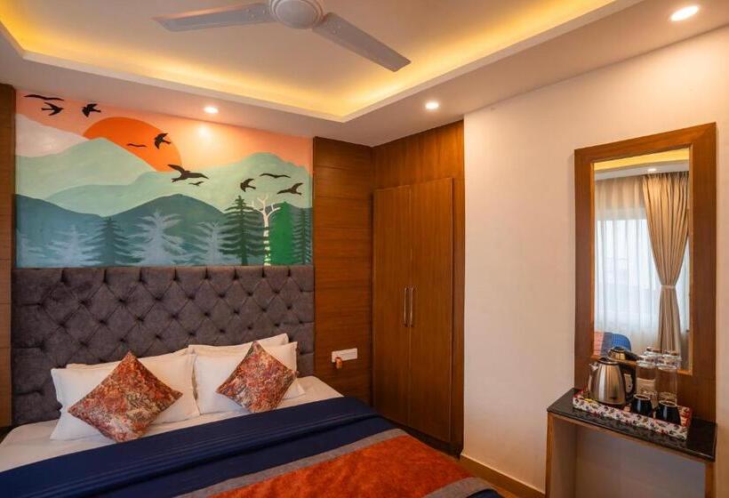 ホテル Shalom Backpackers Mussoorie