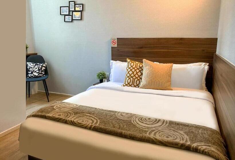 هتل St Signature Bugis Beach, Short Overnight, 8 Hours, 11pm 7am