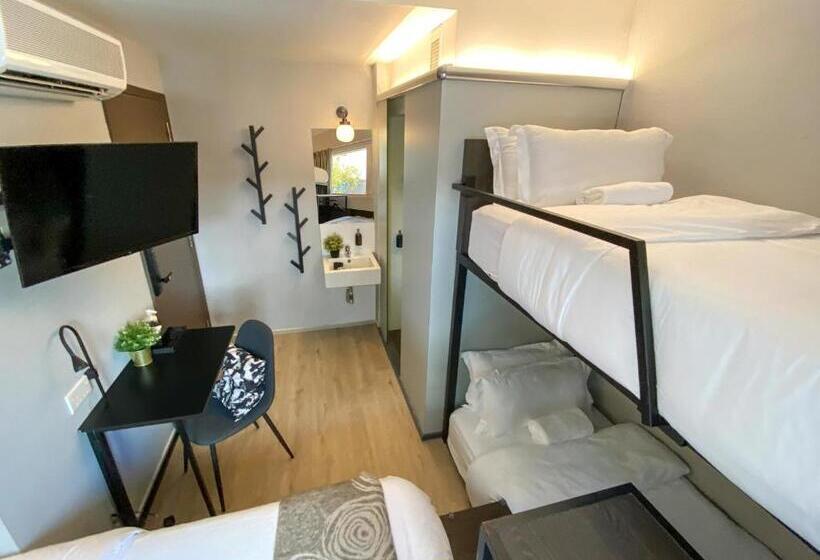 هتل St Signature Bugis Beach, Short Overnight, 8 Hours, 11pm 7am