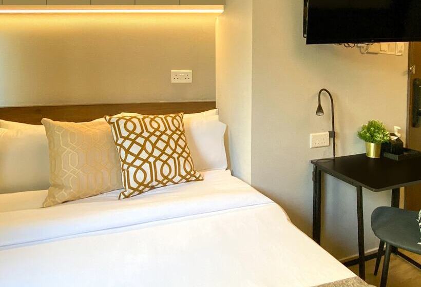 هتل St Signature Bugis Beach, Short Overnight, 8 Hours, 11pm 7am