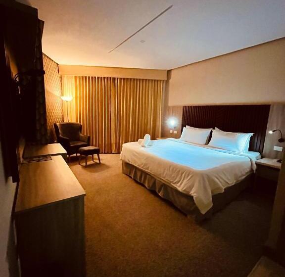 Juniotel Hotel Boutique