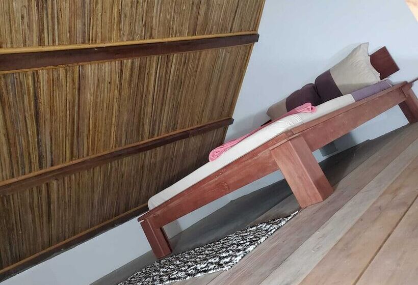 پانسیون Domaine Des Citronniers