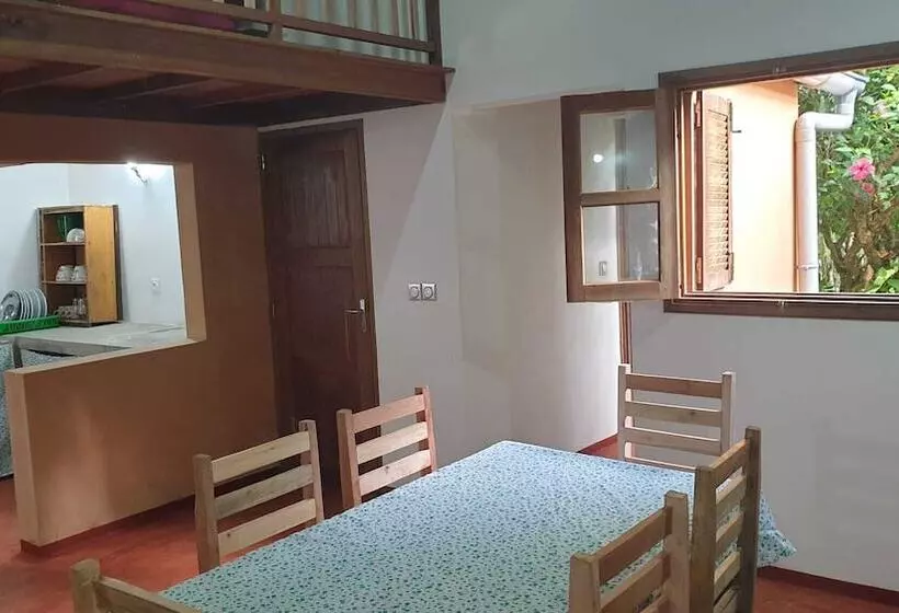 پانسیون Domaine Des Citronniers