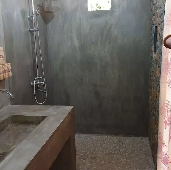 پانسیون Domaine Des Citronniers