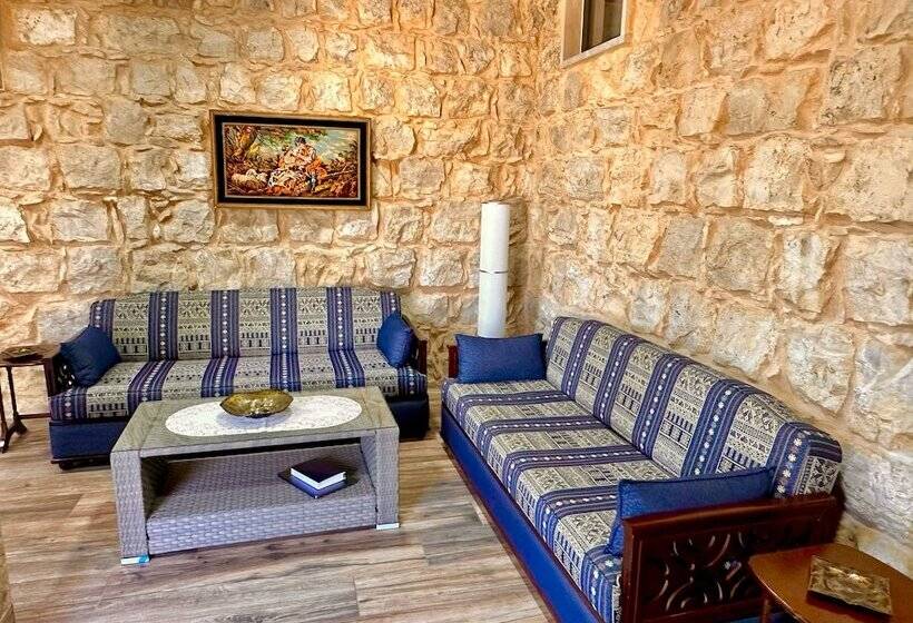 پانسیون Kay Loft