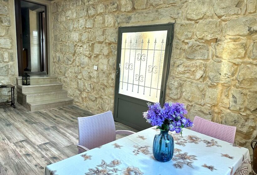 پانسیون Kay Loft