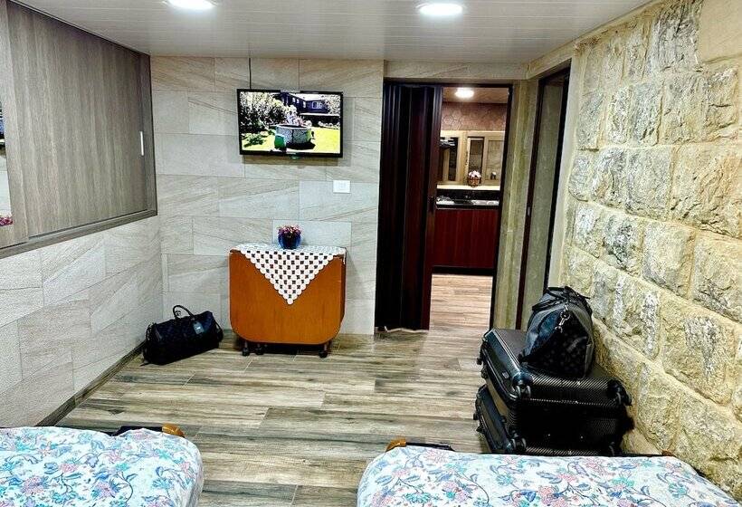 پانسیون Kay Loft