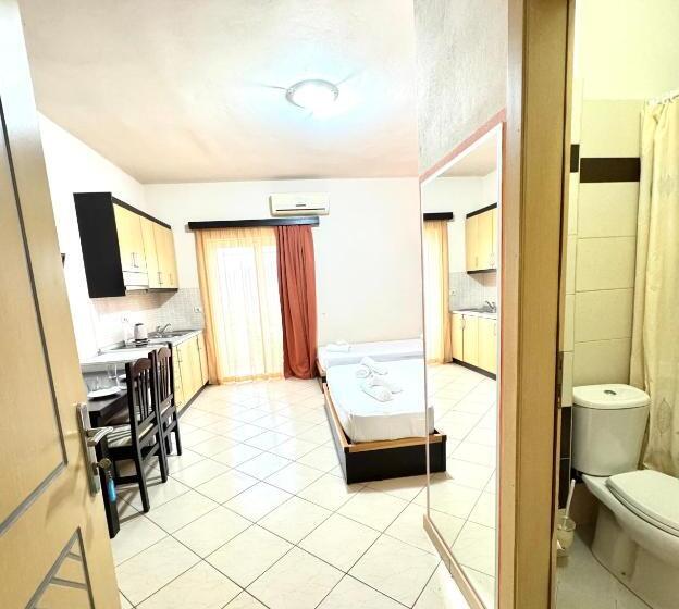 Пансион Ksamil Harmony Studios