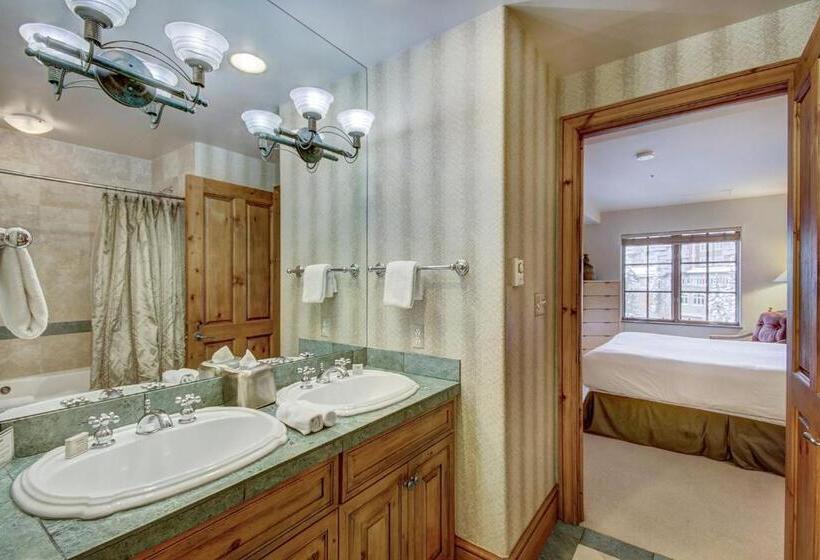 استراحتگاه Beaver Creek Village