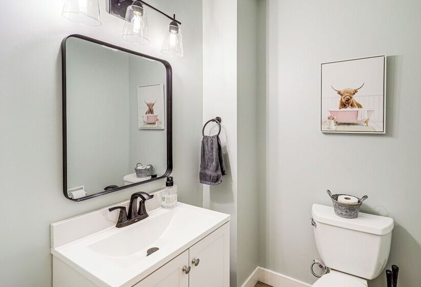 24 Acre Cottage W/ Hot Tub ~ 10 Mi To Blowing Rock