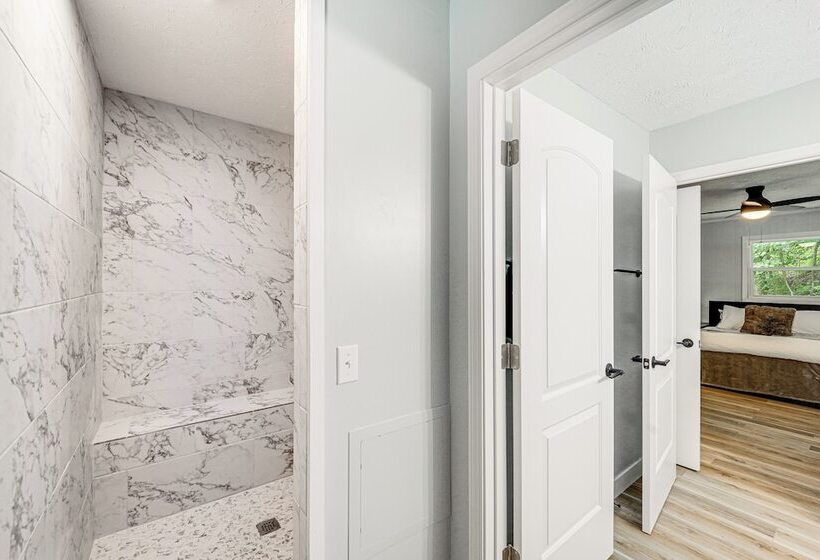 24 Acre Cottage W/ Hot Tub ~ 10 Mi To Blowing Rock