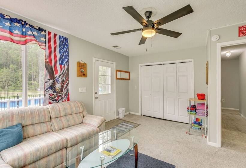 Charming Little River House < 7 Mi To Beach!