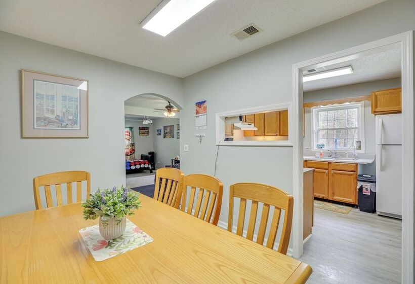 Charming Little River House < 7 Mi To Beach!