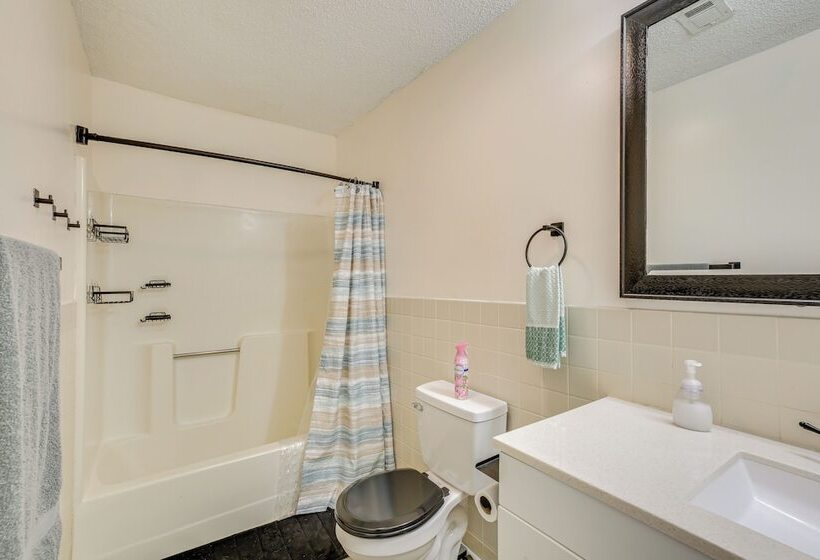 Charming Little River House < 7 Mi To Beach!