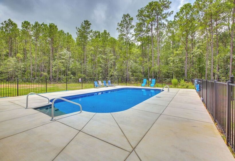 Charming Little River House < 7 Mi To Beach!