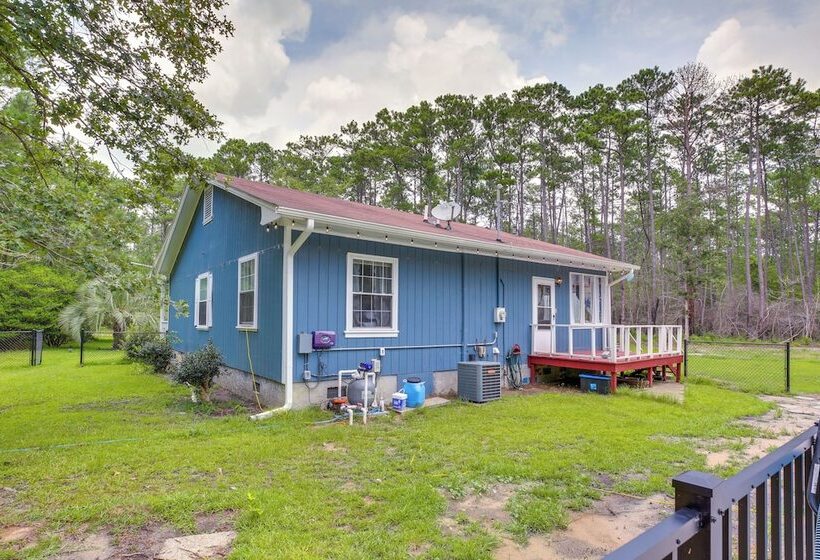 Charming Little River House < 7 Mi To Beach!