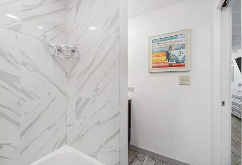 Fontainebleau 706 By Avantstay Beachfront+views