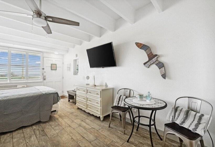 Fontainebleau 706 By Avantstay Beachfront+views