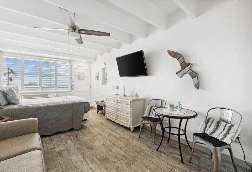 Fontainebleau 706 By Avantstay Beachfront+views