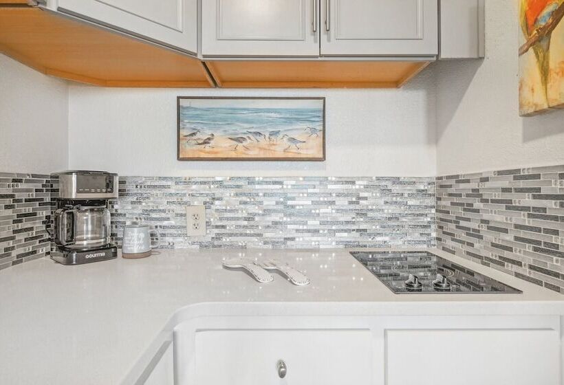 Fontainebleau 706 By Avantstay Beachfront+views