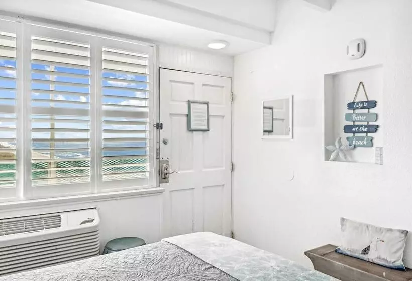 Fontainebleau 706 By Avantstay Beachfront+views