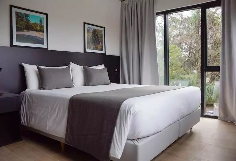 Hotelli Mérit Parque Leloir By Amérian