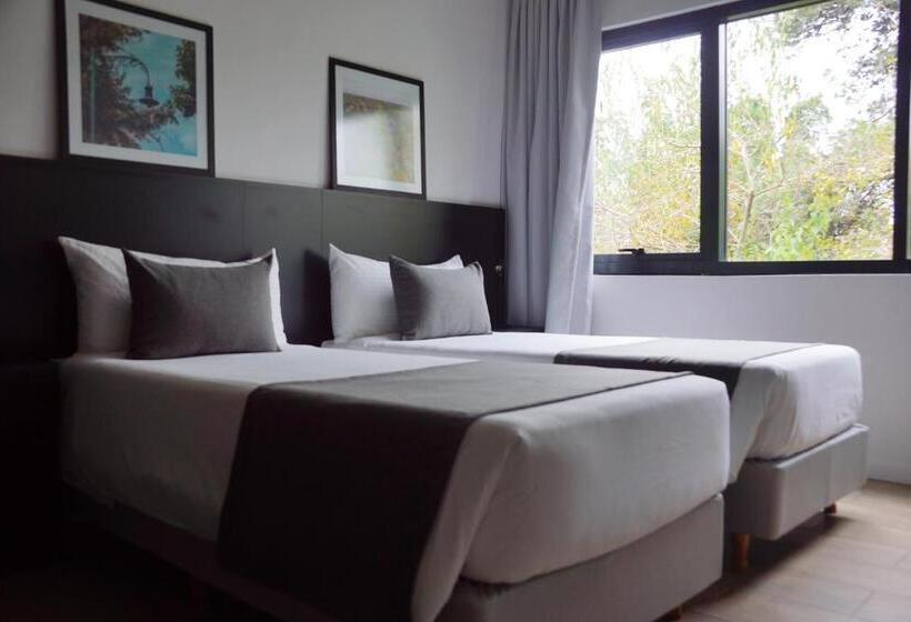 호텔 Mérit Parque Leloir By Amérian