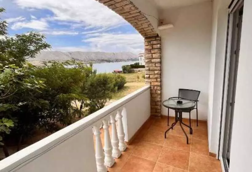 هتل Pansion Tony Pag