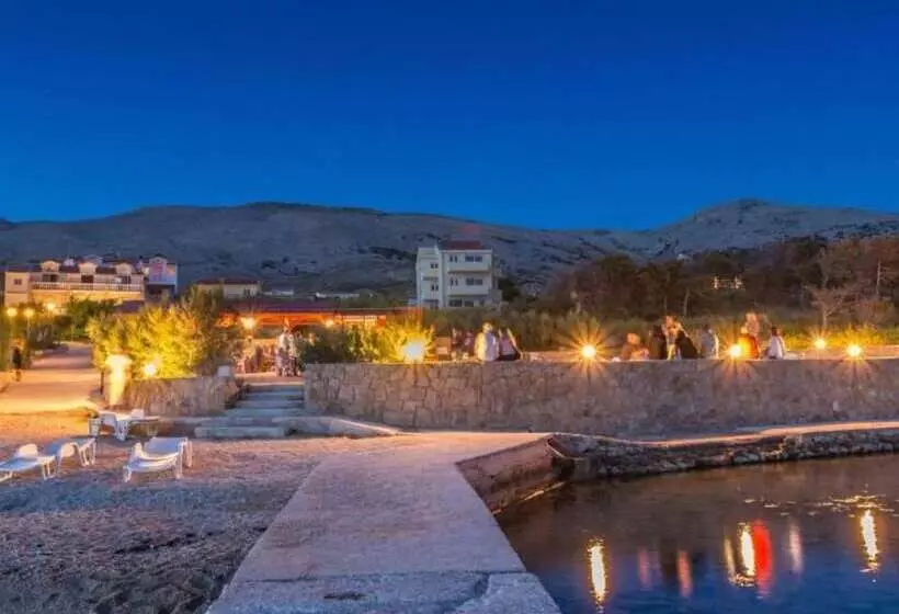 هتل Pansion Tony Pag