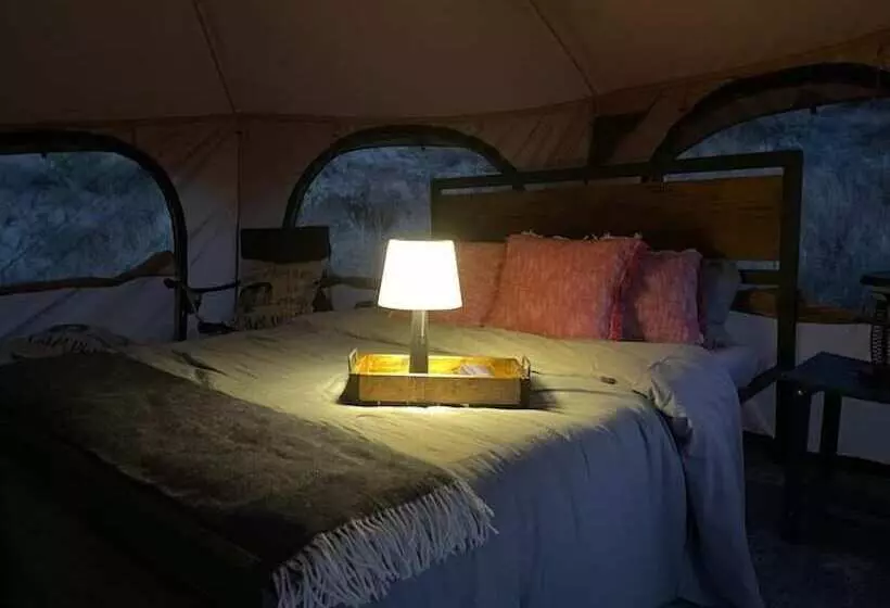 Hotelli Vegas Glamping