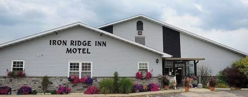 Iron Ridge Inn Motel