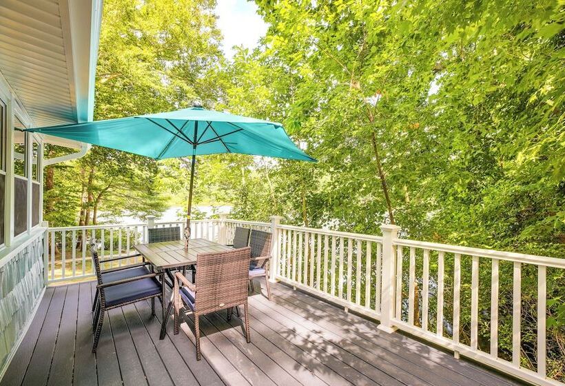 Lakefront Lusby Home W/ Fire Pit: 3 Mi To Beach!