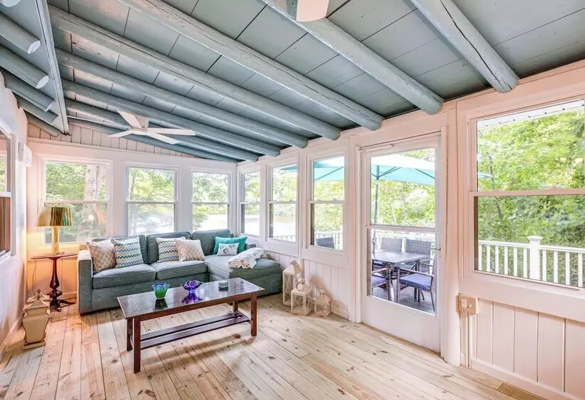 Lakefront Lusby Home W/ Fire Pit: 3 Mi To Beach!