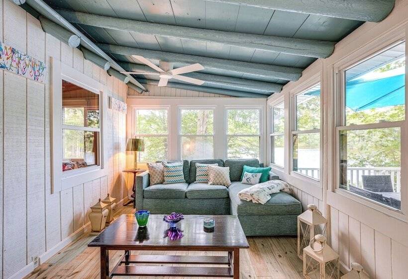 Lakefront Lusby Home W/ Fire Pit: 3 Mi To Beach!