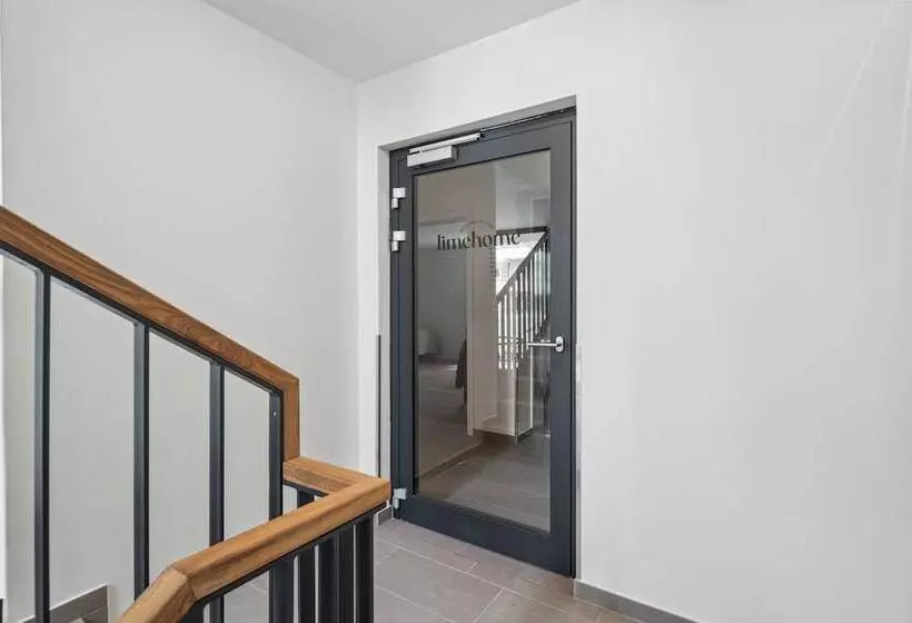 Limehome Memmingen Maximilianstraße